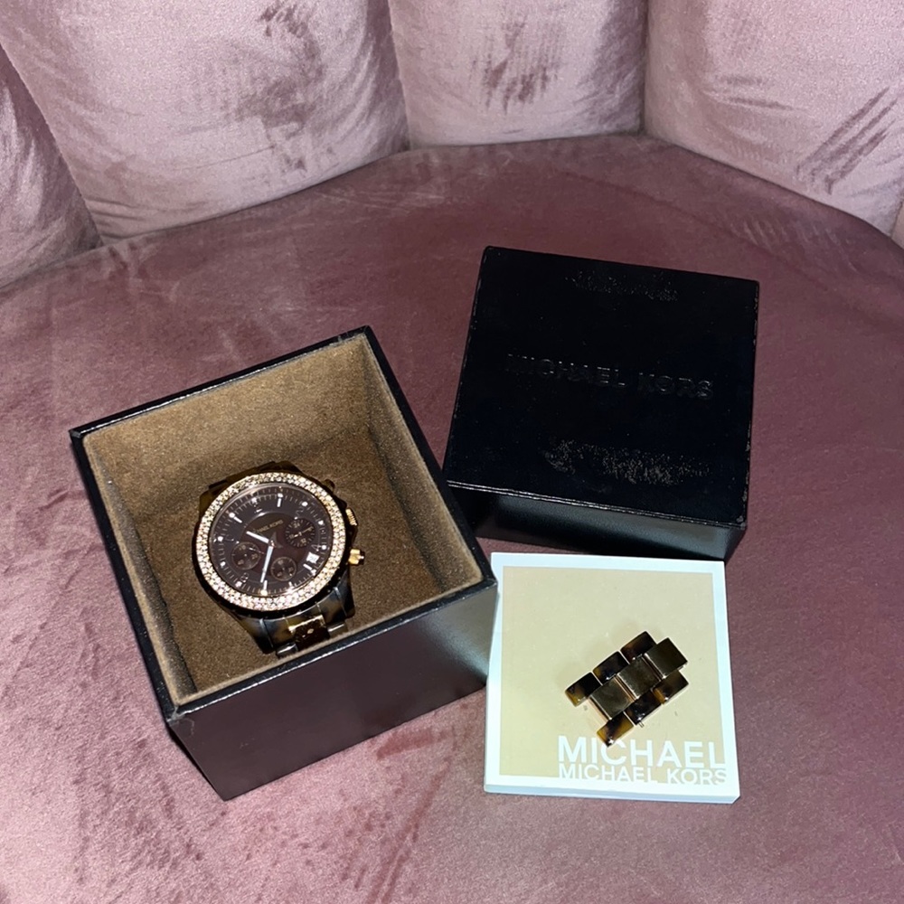 Tortoise MK watch🎈🎈 *MOVING SALE* make an offer